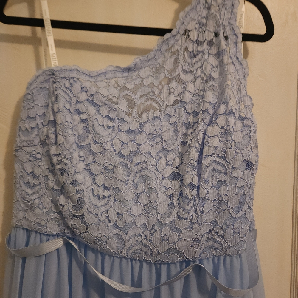 David's bridal one shoulder dress - Picture 2 of 4